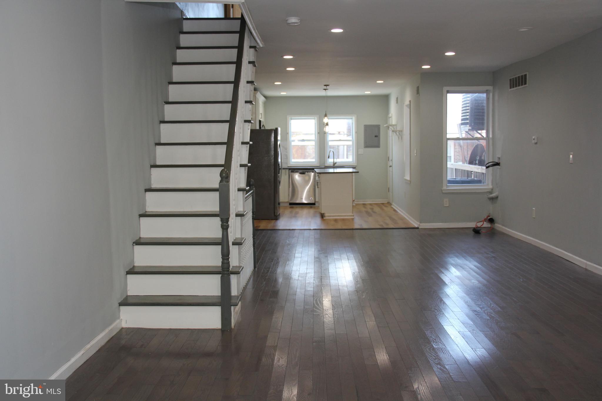 5063 Whitaker Avenue Philadelphia, PA 19124 - Photo 4 of 33