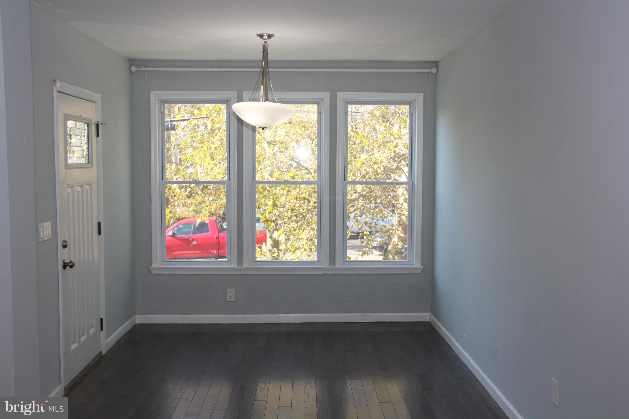 5063 Whitaker Avenue Philadelphia, PA 19124 - Photo 5 of 33