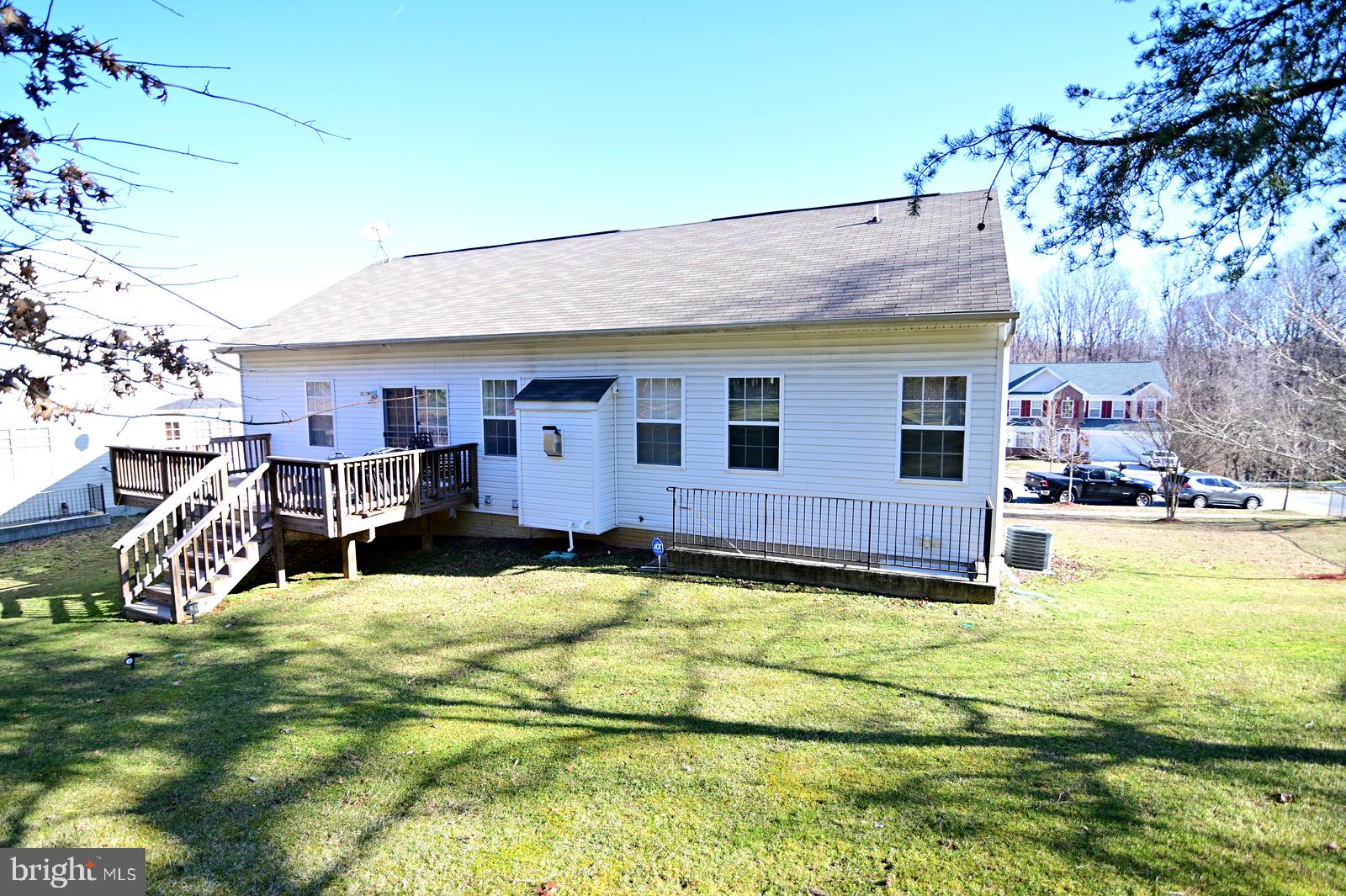 12101 Deka Road Clinton, MD 20735 - Photo 11 of 52 Gallery Image 11