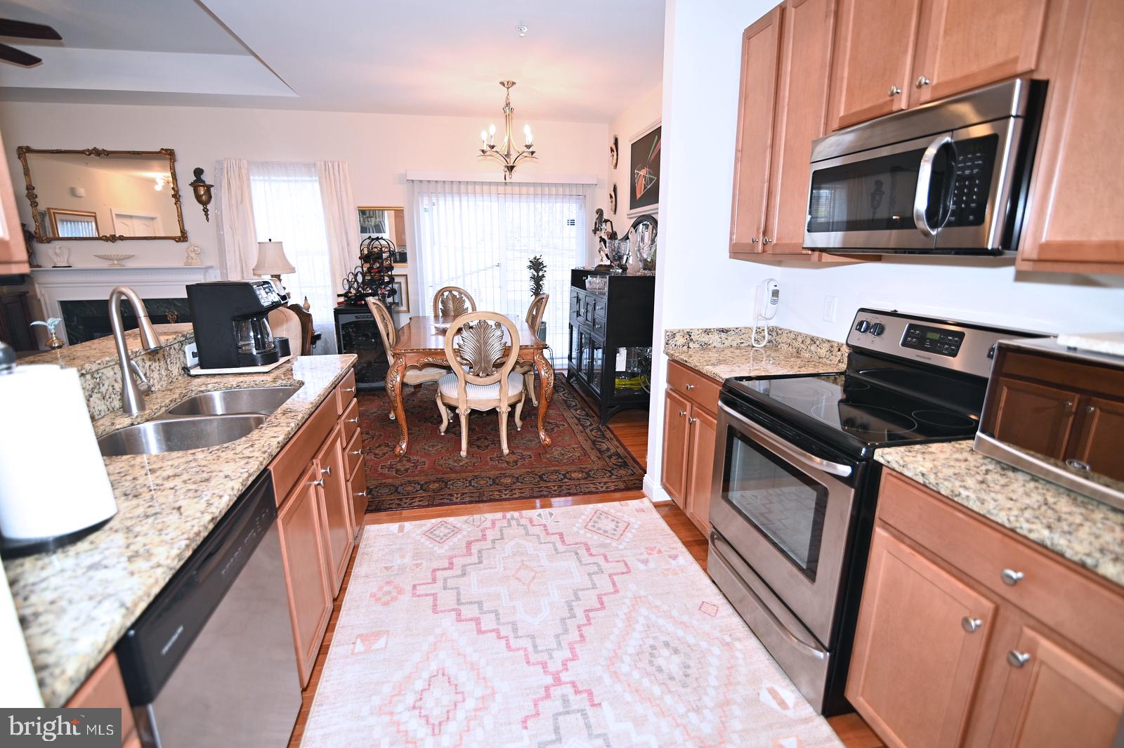 12101 Deka Road Clinton, MD 20735 - Photo 3 of 52 KITCHEN