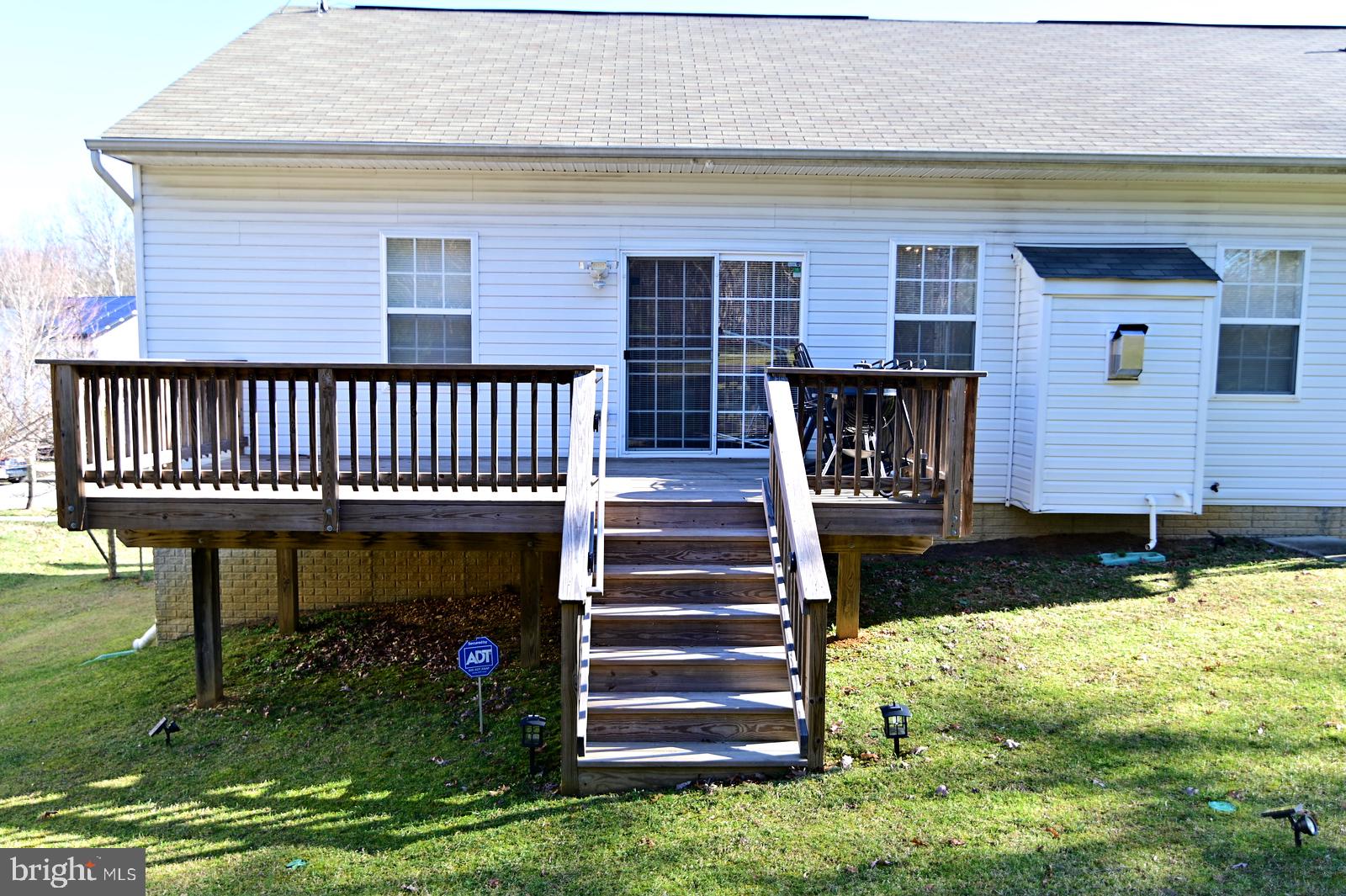 12101 Deka Road Clinton, MD 20735 - Photo 32 of 52 DECK