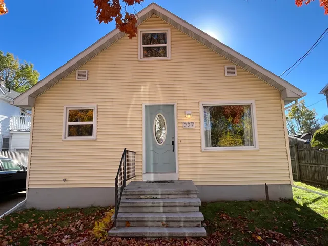 $224,900 | 227 East Winnebago Street, Appleton, WI 54911