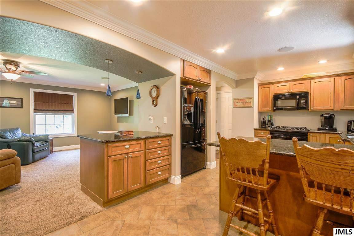 4169 Oak Lane Road Jackson, MI 49203 - Photo 6 of 31 Photo 6
