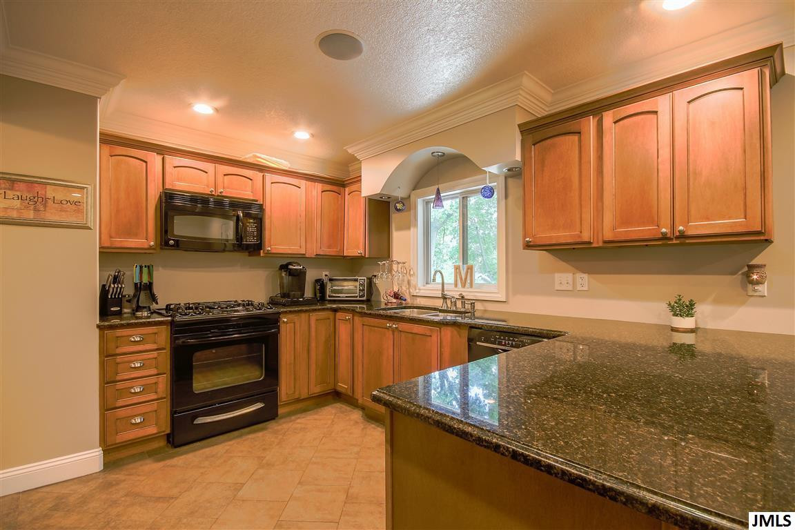 4169 Oak Lane Road Jackson, MI 49203 - Photo 9 of 31 Photo 9