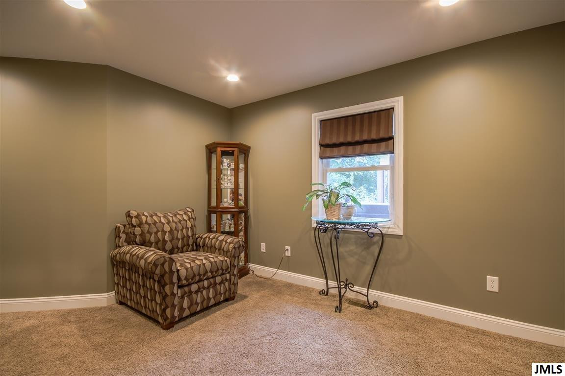 4169 Oak Lane Road Jackson, MI 49203 - Photo 10 of 31 Photo 10