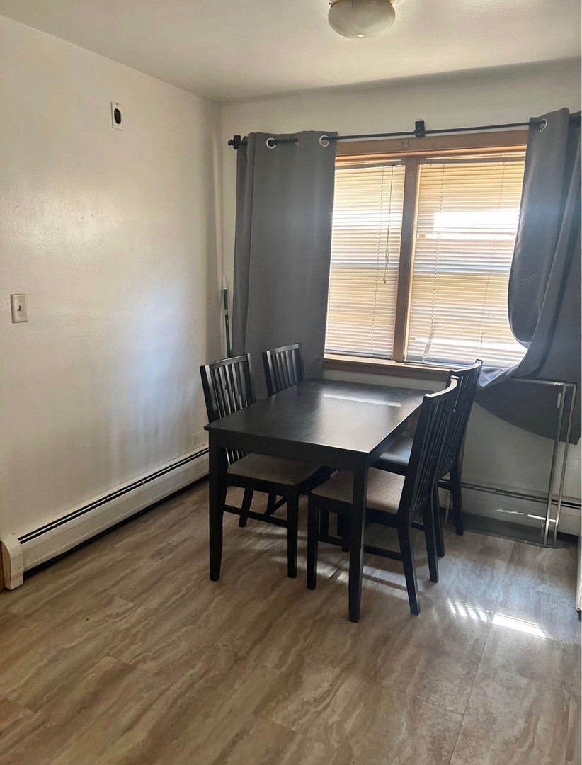 7336 39th Street Lyons, IL 60534 - Photo 4 of 10