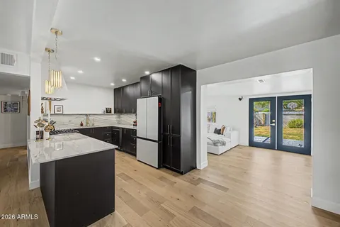 $950,000 | 3436 East Glenrosa Avenue, Phoenix, AZ 85018