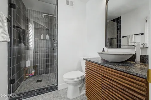 $950,000 | 3436 East Glenrosa Avenue, Phoenix, AZ 85018