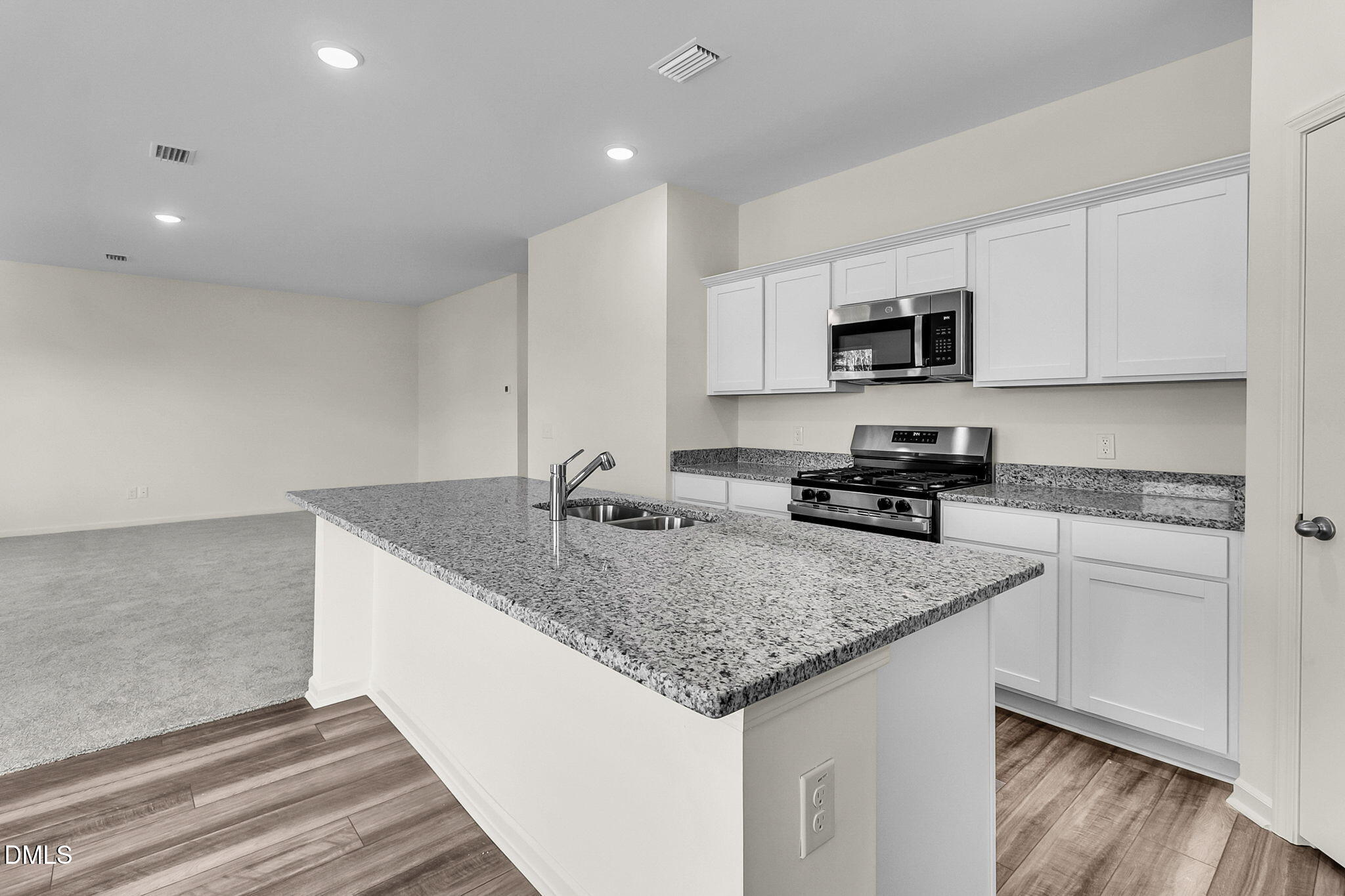 2549 Quarry Road Rolesville, NC 27571 - Photo 20 of 46 SL_Supernova_Kitchen_a (7)