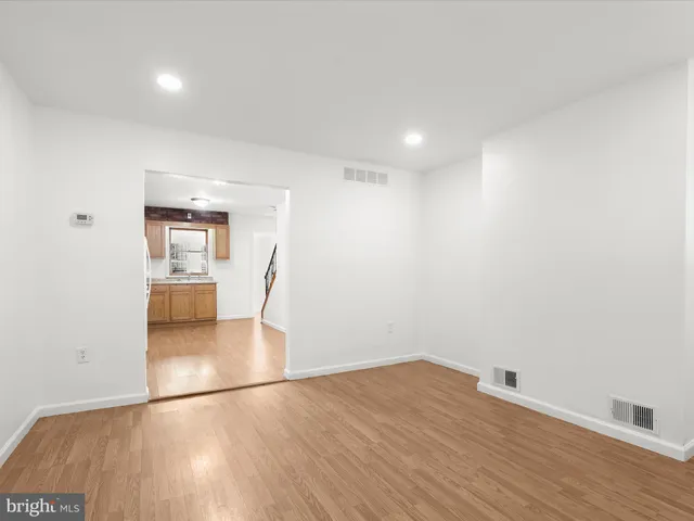 $130,000 | 4523 Pennington Avenue, Curtis Bay, MD 21226