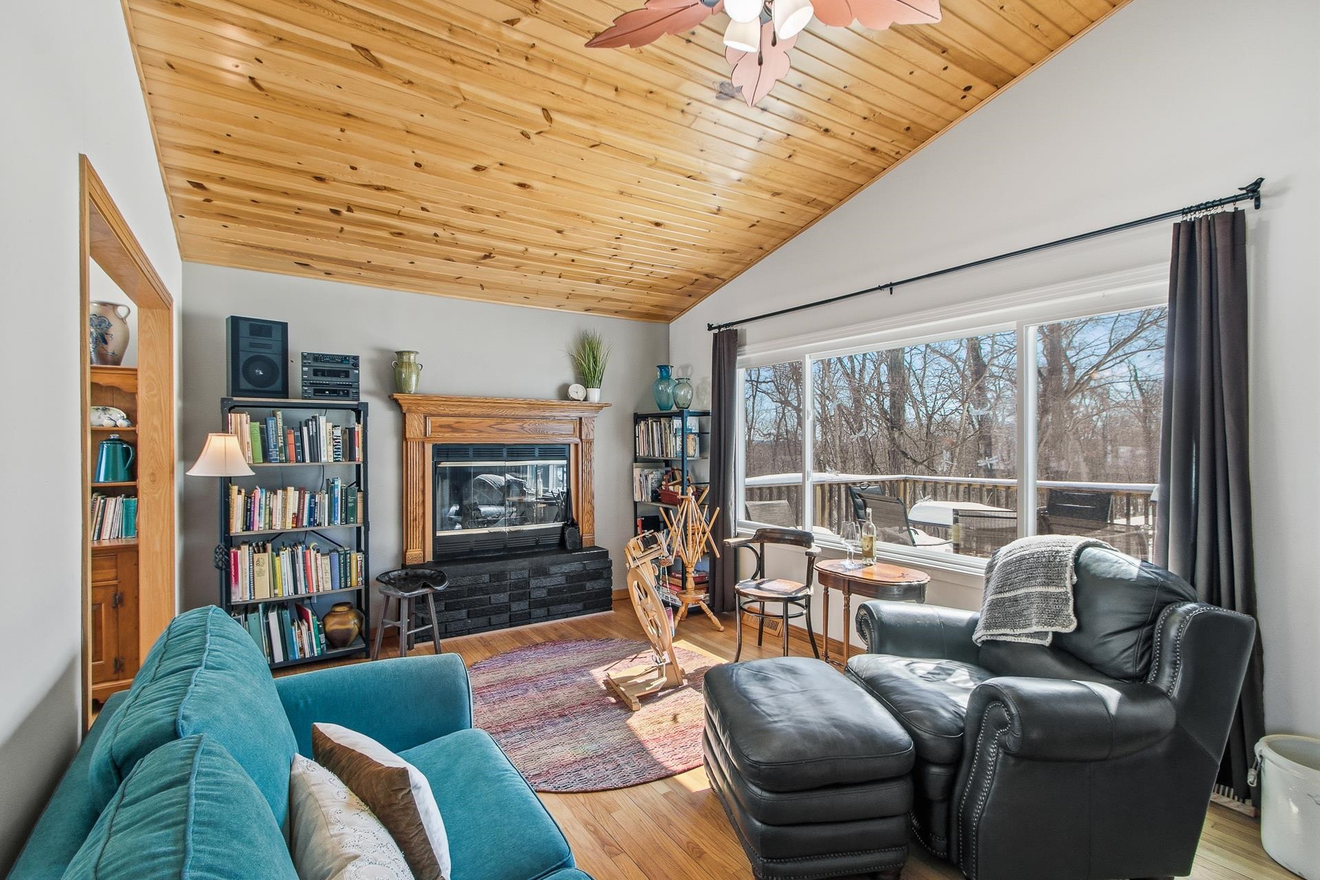 N2493 Kunz Road Fort Atkinson, WI 53538 - Photo 3 of 42