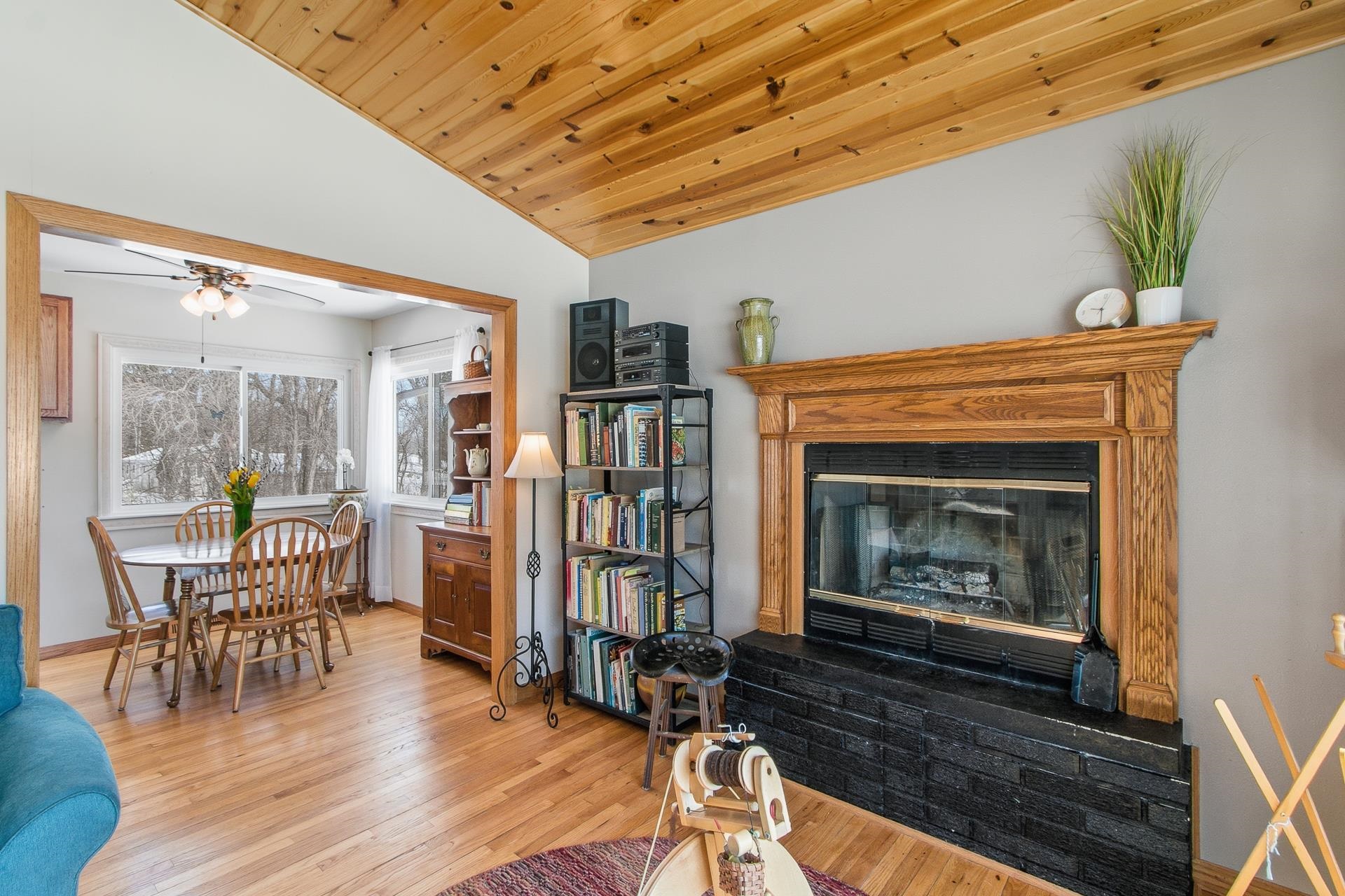 N2493 Kunz Road Fort Atkinson, WI 53538 - Photo 9 of 42