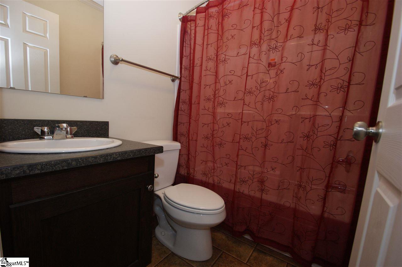 390 Cedar Falls Road Fountain Inn, SC 29644 - Photo 19 of 36