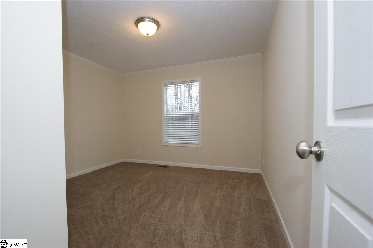 390 Cedar Falls Road Fountain Inn, SC 29644 - Photo 20 of 36