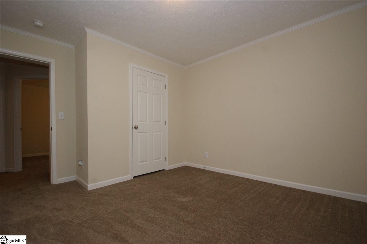 390 Cedar Falls Road Fountain Inn, SC 29644 - Photo 21 of 36