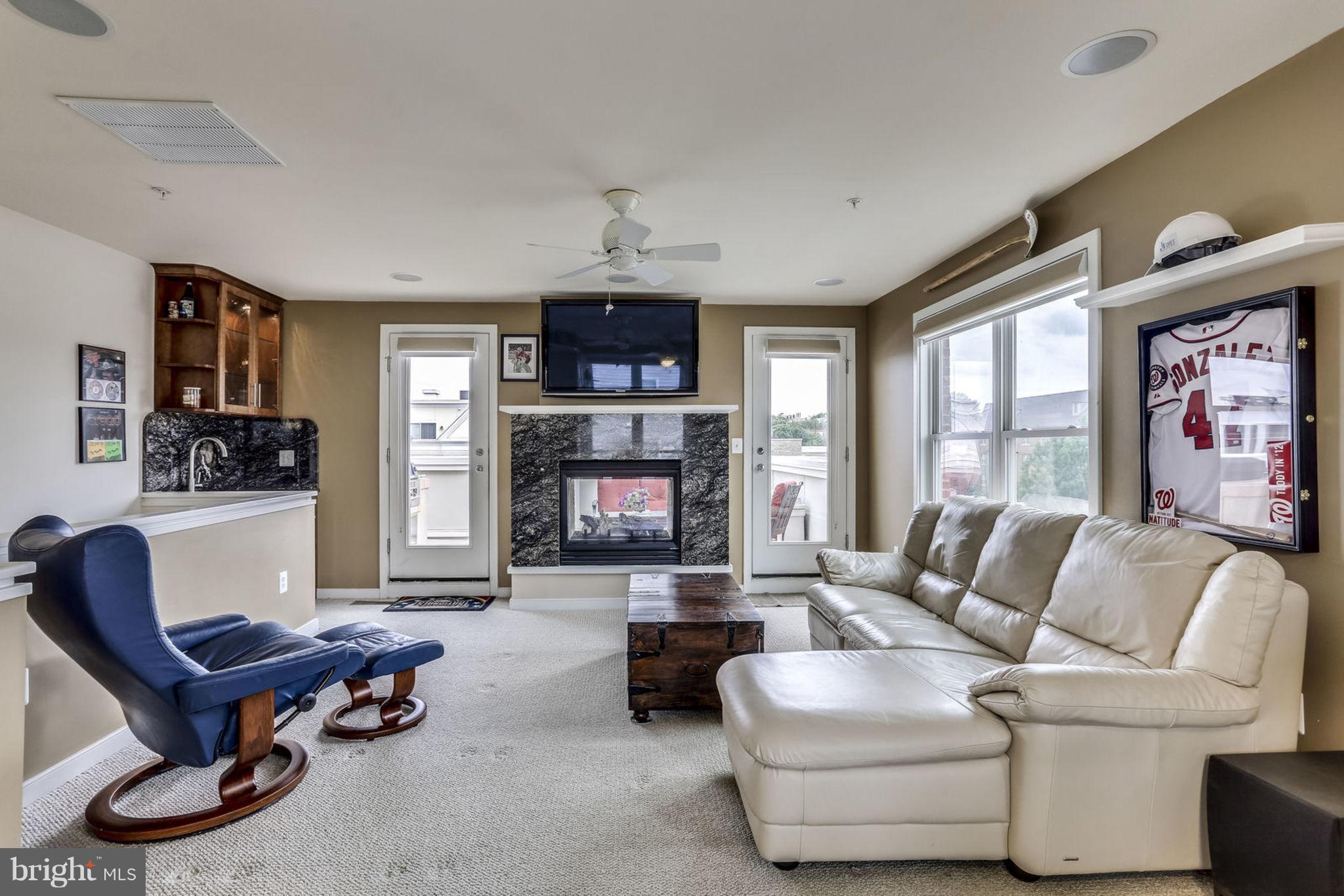 419 K Street Southeast Washington, DC 20003 - Photo 16 of 30 Family Room