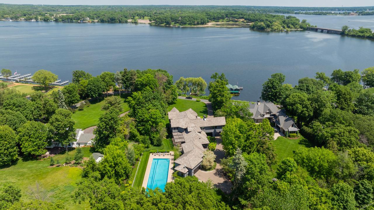 2657 Woodbridge Road Minnetonka Beach, MN 55391 - Photo 2 of 53
