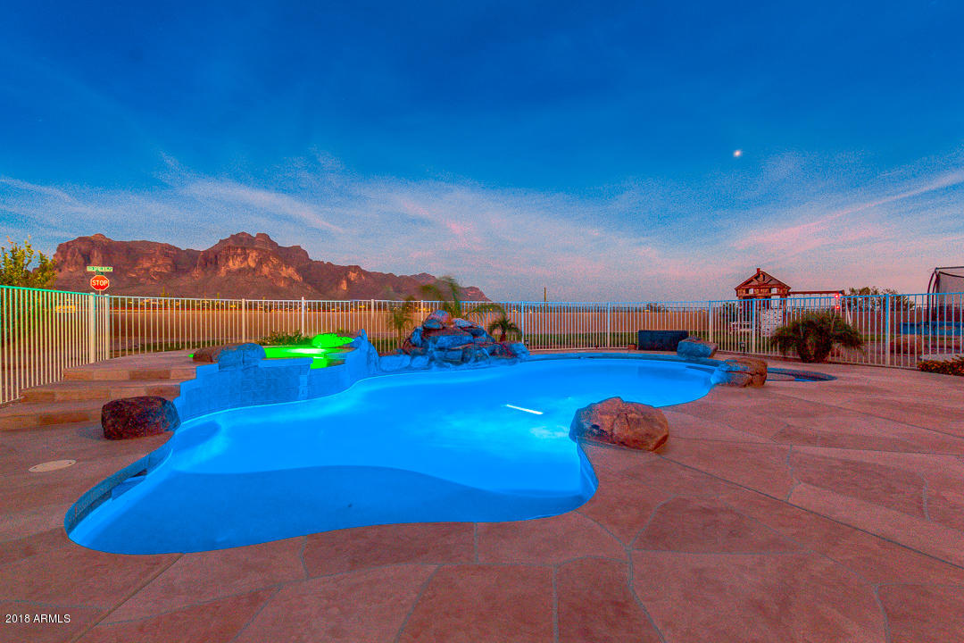 1982 North Goldfield Road Apache Junction, AZ 85119 - Photo 63 of 86 46-Goldfield