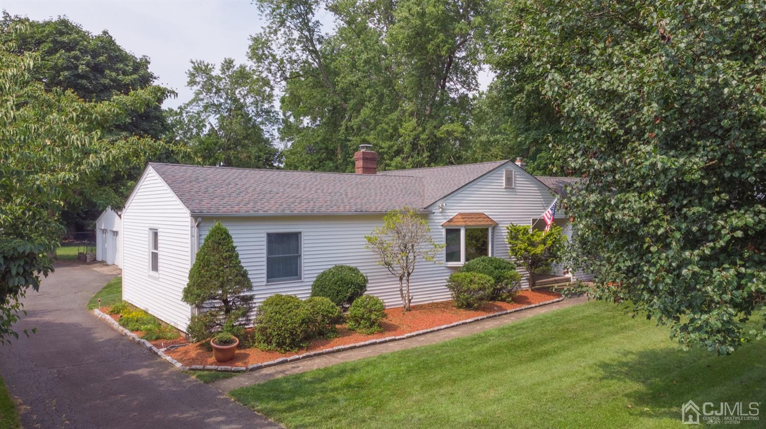 5 Orchard Road Piscataway, NJ 08854 - Photo 3 of 21 Gallery Image 3