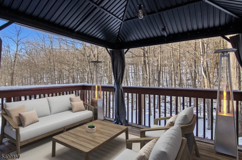 408 Rock Ridge Road Lake Hopatcong, NJ 07849 - Photo 16 of 43