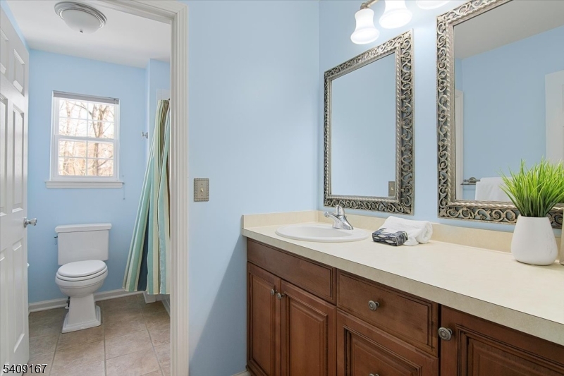 408 Rock Ridge Road Lake Hopatcong, NJ 07849 - Photo 24 of 43