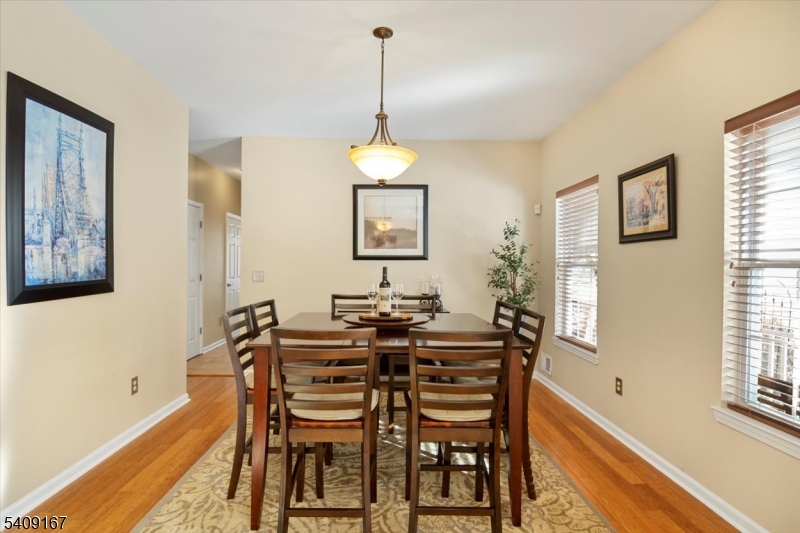 408 Rock Ridge Road Lake Hopatcong, NJ 07849 - Photo 4 of 43