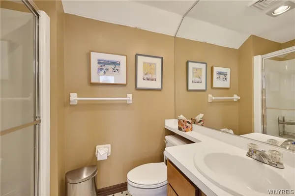 $895,000 | 324 Rivermist Drive, Buffalo, NY 14202