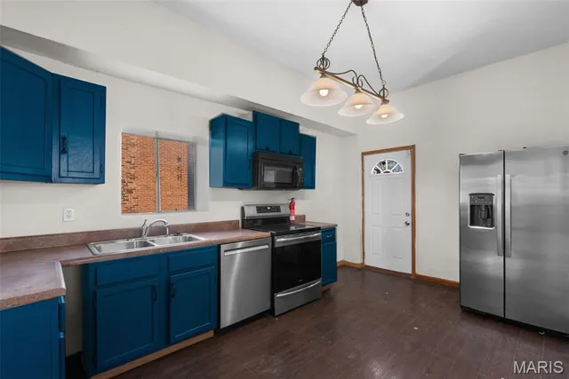 $150,000 | 915 Bates Street, St. Louis, MO 63111