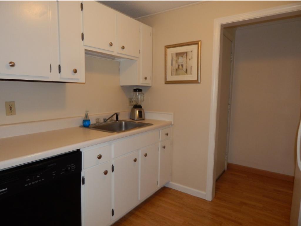 48 Seabury, Unit 48 Hampton, NH 03842 - Photo 13 of 33 Gallery Image 13