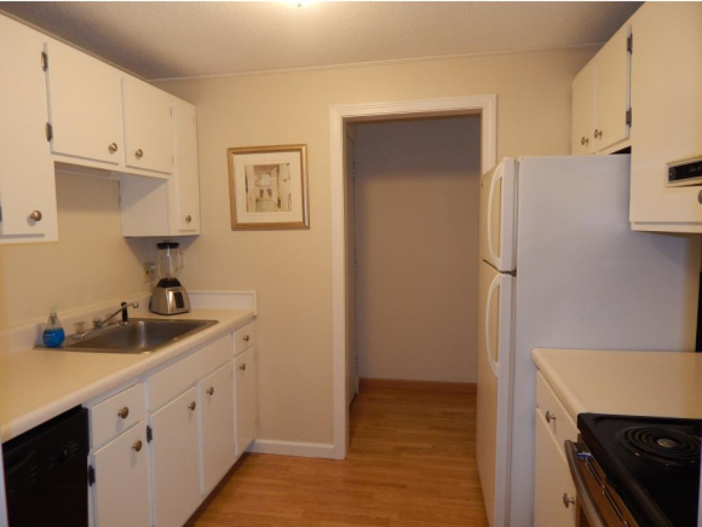 48 Seabury, Unit 48 Hampton, NH 03842 - Photo 15 of 33 Gallery Image 15