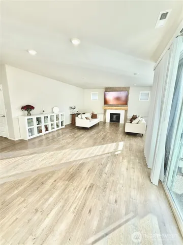 $3,799 | 12002 10th Place Southeast, Lake Stevens, WA 98258