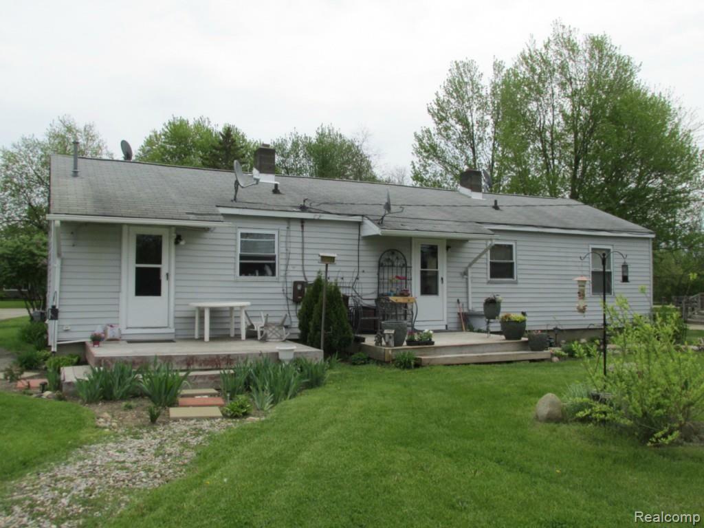 8899 Bridge Lake Road Clarkston, MI 48348 - Photo 16 of 35 8899 8913 BRIDGE LK RD CLARKSTON (78).jpg