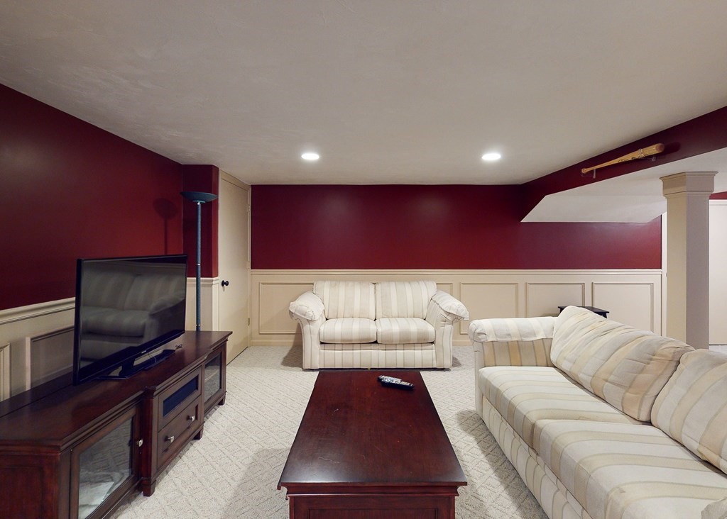 12 Woodstone Road Northborough, MA 01532 - Photo 18 of 41 Gallery Image 18