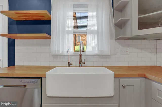 $449,999 | 630 South Ellwood Avenue, Baltimore, MD 21224