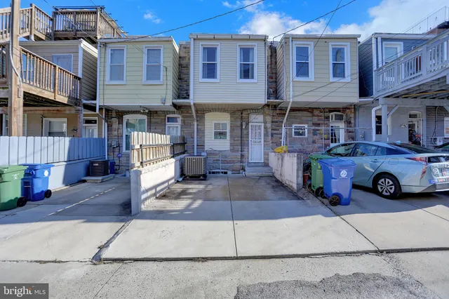 $449,999 | 630 South Ellwood Avenue, Baltimore, MD 21224