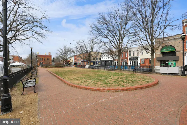 $449,999 | 630 South Ellwood Avenue, Baltimore, MD 21224