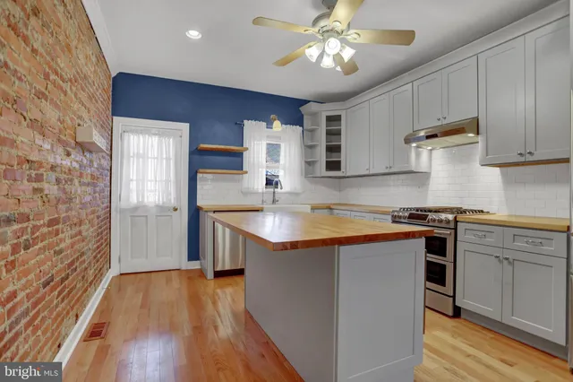 $449,999 | 630 South Ellwood Avenue, Baltimore, MD 21224