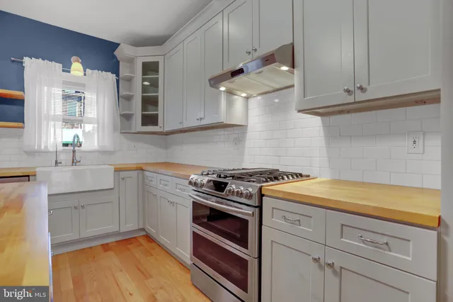 $449,999 | 630 South Ellwood Avenue, Baltimore, MD 21224