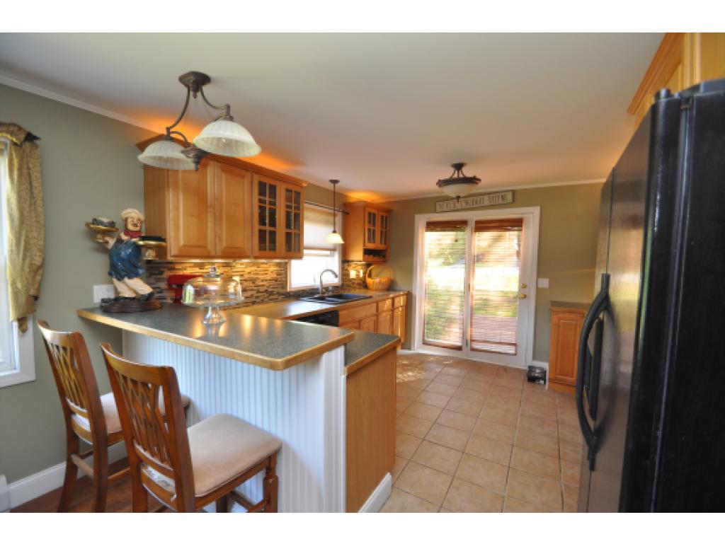 133 Saltmarsh Pond Road Gilford, NH 03249 - Photo 2 of 29 Gallery Image 2