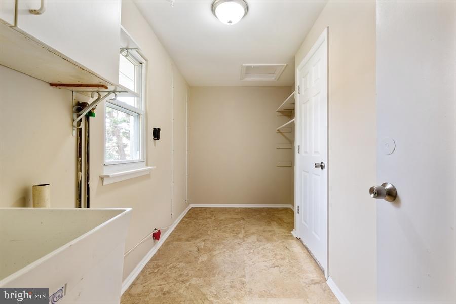 44 Heather Road Blackwood, NJ 08012 - Photo 11 of 25 Gallery Image 11