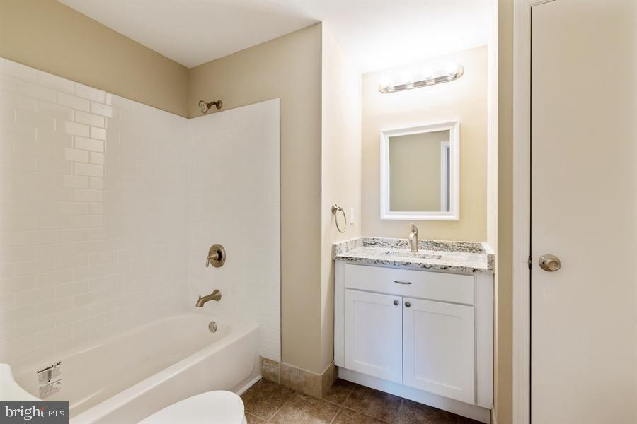 44 Heather Road Blackwood, NJ 08012 - Photo 19 of 25 Gallery Image 19