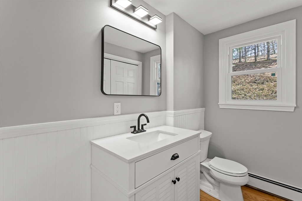 25 Rock Road Tyngsborough, MA 01879 - Photo 14 of 35