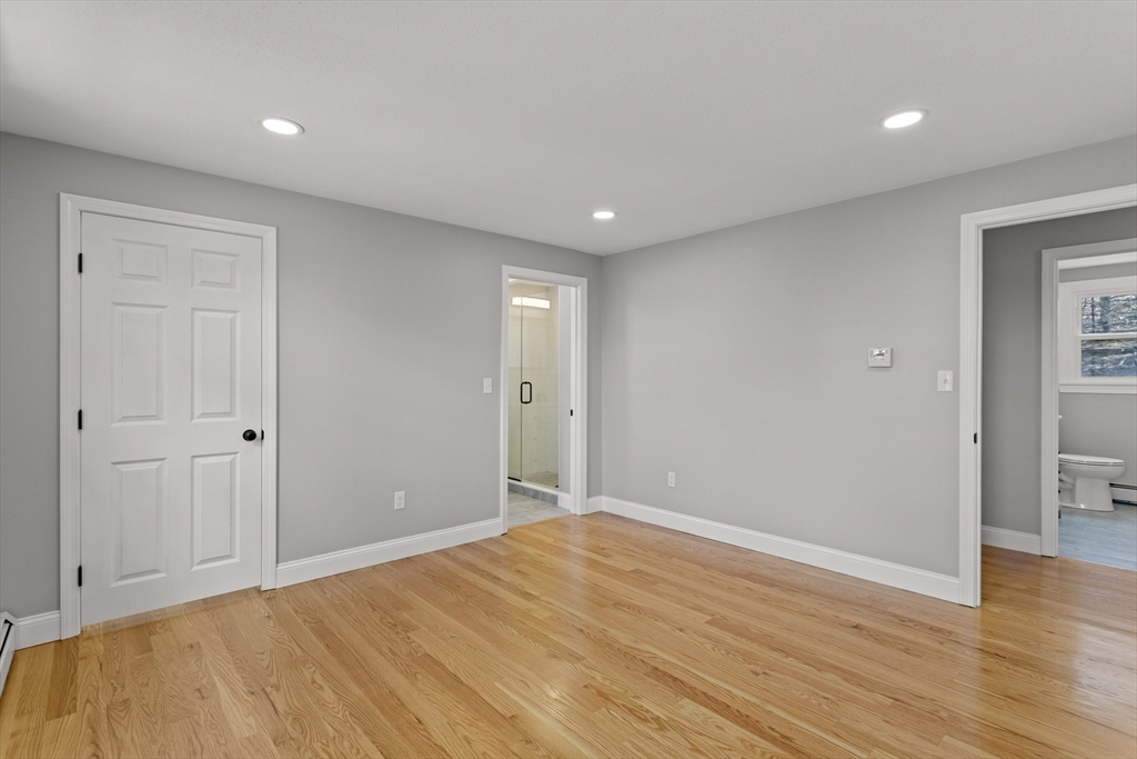 25 Rock Road Tyngsborough, MA 01879 - Photo 17 of 35