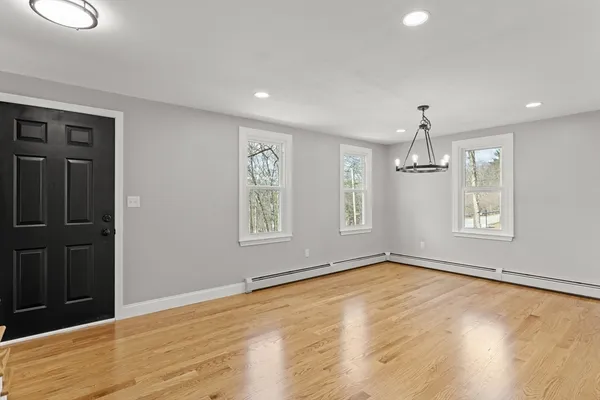 $824,999 | 25 Rock Road, Tyngsborough, MA 01879