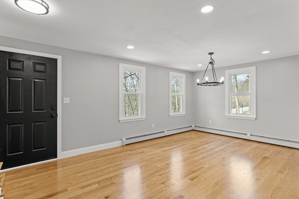 25 Rock Road Tyngsborough, MA 01879 - Photo 9 of 35