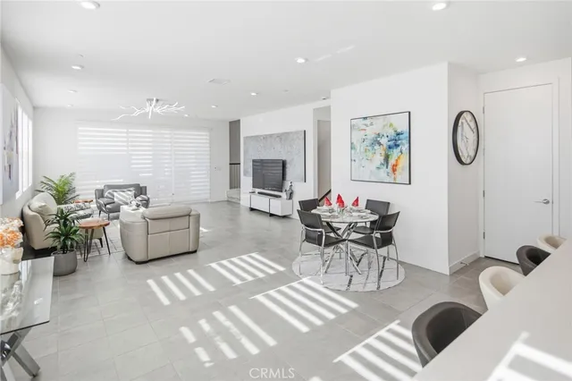 $1,895,000 | 2739 Everly Drive, San Diego, CA 92108