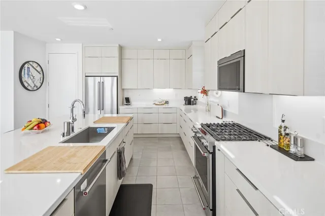 $1,895,000 | 2739 Everly Drive, San Diego, CA 92108