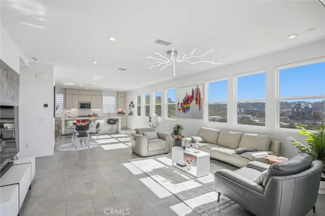 $1,895,000 | 2739 Everly Drive, San Diego, CA 92108