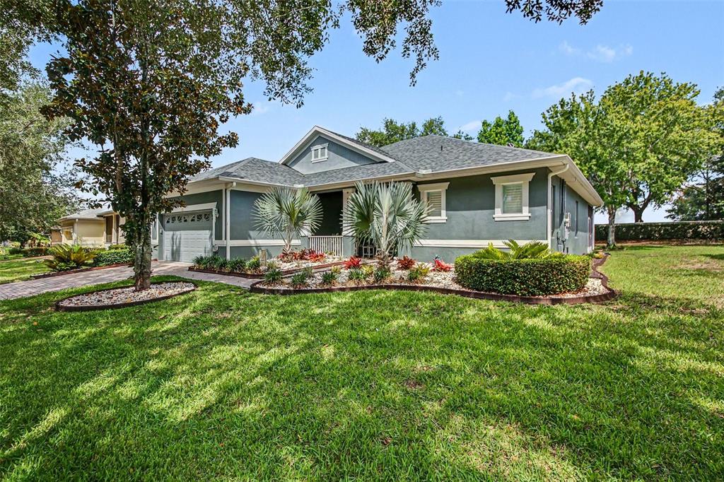 181 Crepe Myrtle Drive Groveland, FL 34736 - Photo 3 of 27