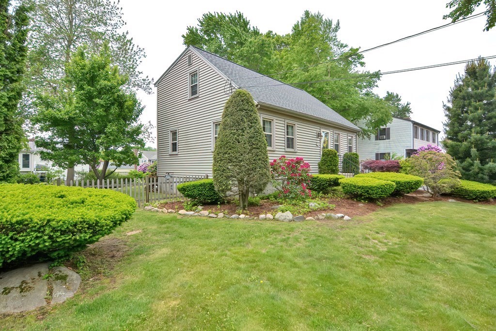 55 Jionzo Road Milford, MA 01757 - Photo 3 of 38 Gallery Image 3